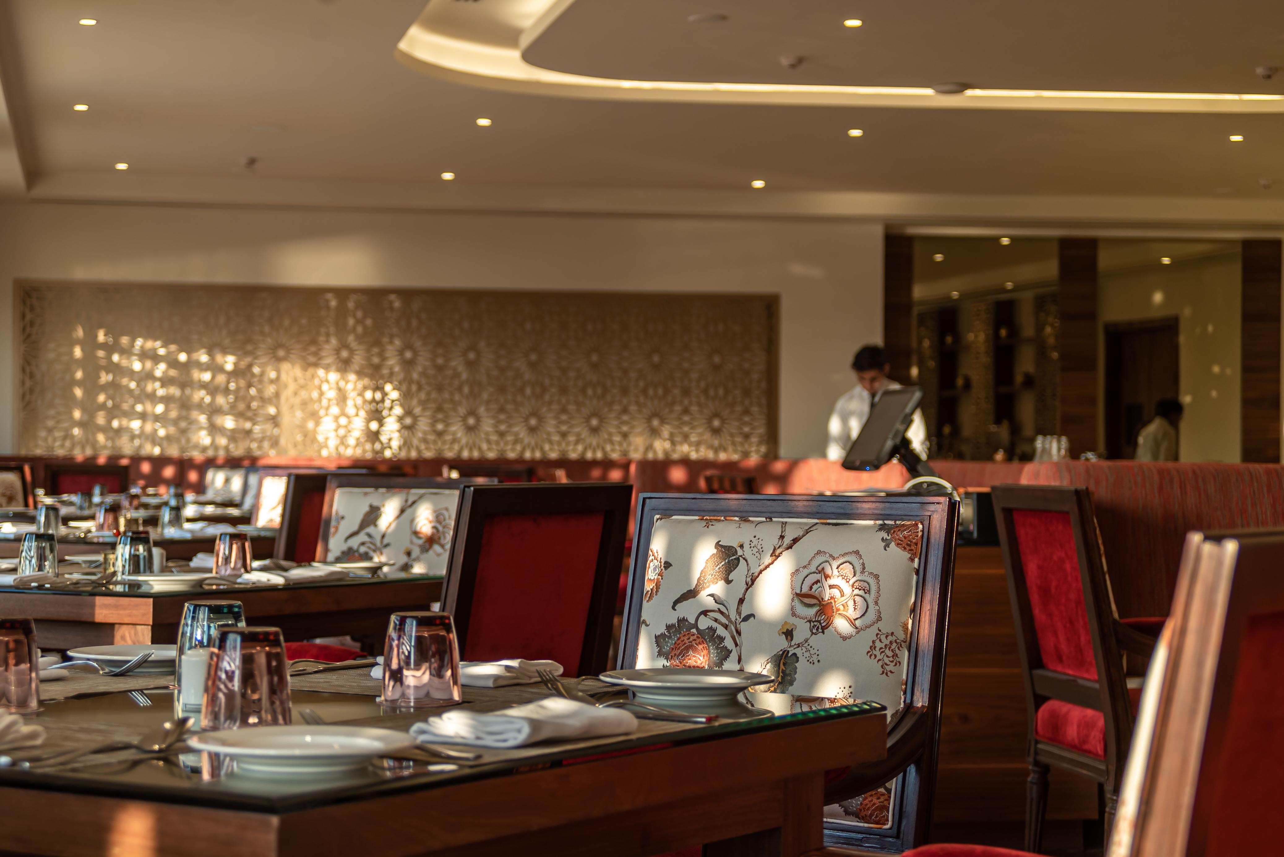 Hawthorn Suites By Wyndham Dwarka المظهر الخارجي الصورة