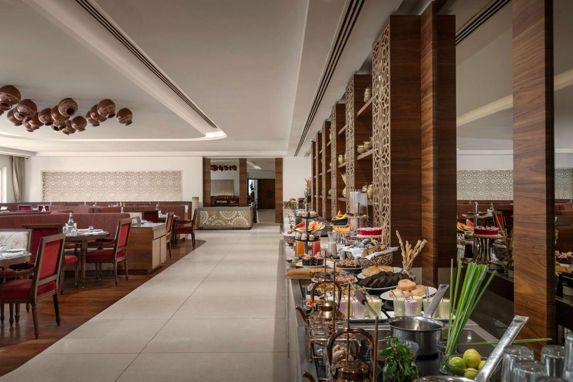Hawthorn Suites By Wyndham Dwarka المظهر الخارجي الصورة